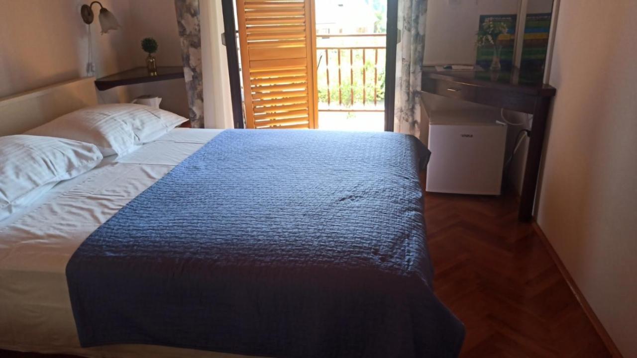 Room Jelka 3 Malinska Esterno foto